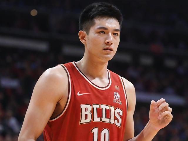 “九游app_ 历史巨星：郭艾伦的篮球之路”，郭艾伦10佳球